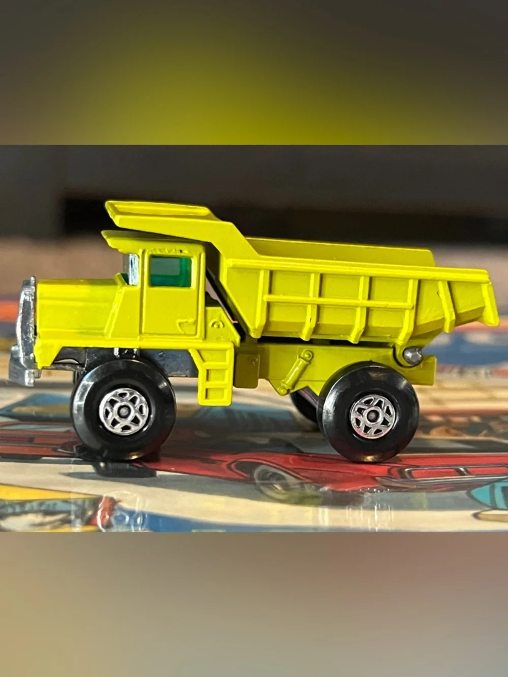 Vintage Matchbox Superfast No. 28 Mack Dump Truck Yellow Green Lesney England